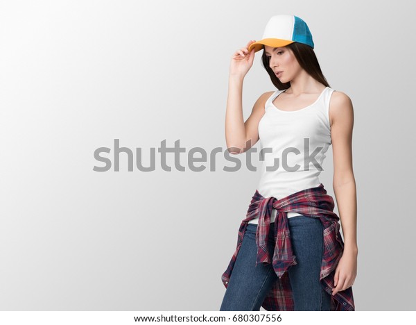 sleeveless t shirt with cap