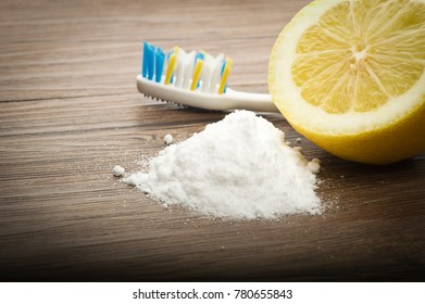 White Teeth With Lemon And Baking Soda