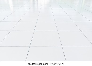 973,297 White tile floor Images, Stock Photos & Vectors | Shutterstock