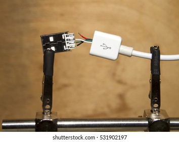 white usbcable