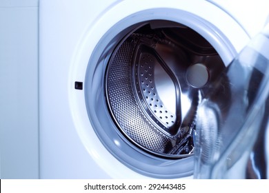 White Washing Machine For Housework Clothes Cleaning