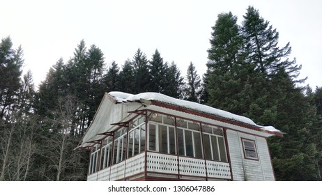 Cabin In Woods Drawing Images Stock Photos Vectors Shutterstock