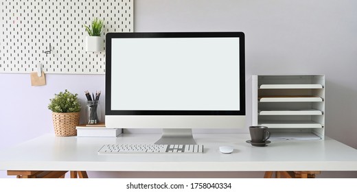 3,339 Computer Document Holder Images, Stock Photos & Vectors ...