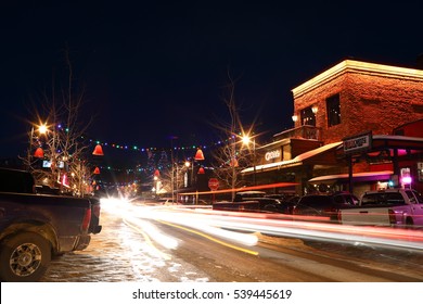 Whitefish Downtown, Montana, USA. Dec. 16 2016.  Whitefish Downtown Was Busy With Traffic.