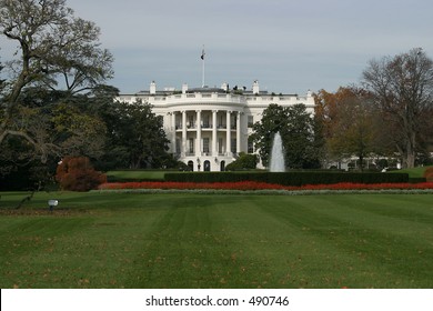 Whitehouse From South Lawn.