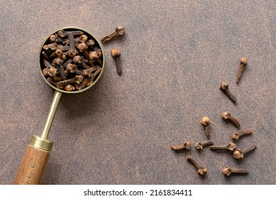 Whole Cloves In A Spoon