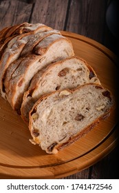 Whole Grain Walnut Raisin Bread