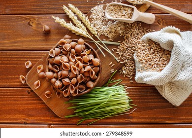 Download Whole Wheat Pasta Images Stock Photos Vectors Shutterstock Yellowimages Mockups