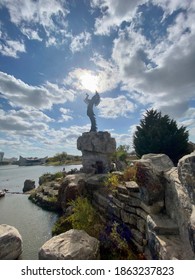 Wichita, Kansas - 2020: The Keeper Of The Plains Is A 44-foot, 5-ton Weathered Steel Sculpture By Kiowa-Comanche Artist Blackbear Bosin At The Confluence Of The Arkansas And Little Arkansas Rivers. 