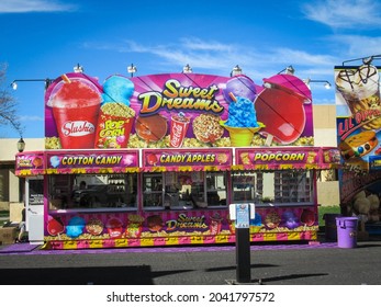 Wickenburg, AZ, USA - Feb 2021: Sweet Dreams Food Booth At Wickenburg Gold Rush Carnival