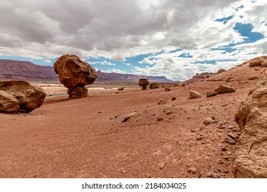 Wide Open Space, Sky And Clouds Opens Minds, Vermillion Cliff Range, Page, AZ, USA