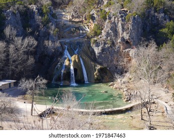 17 Turner falls wide shot Images, Stock Photos & Vectors | Shutterstock