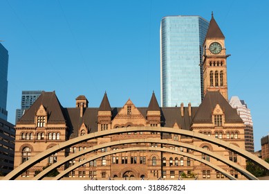 4,361 City Hall Toronto Images, Stock Photos & Vectors | Shutterstock