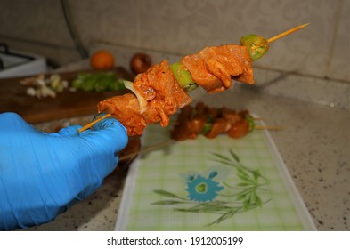 A Wife Prepares Healthy Food For Her Family.
Chopping Vegetables Such As A Onion, Pepper And Lemon. The Concept Of Eco-friendly Products For Cooking.
Vegetable Salad. Cutting Vegetable Ingredients