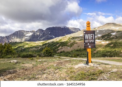 Wifi Hot Spot Sign At Sunshine Village - In The Middle Of The Canadian Rocky Mountains, Banff, Alberta, Canada