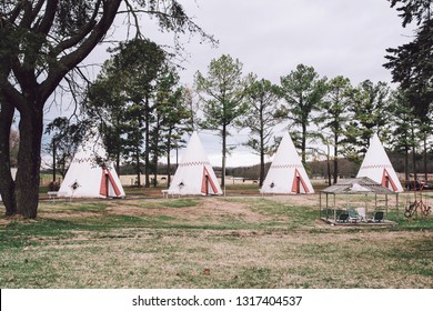 Wigwam Village Inn In Cave City, KY