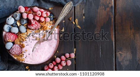 Waldfrüchte Smoothie-Schale