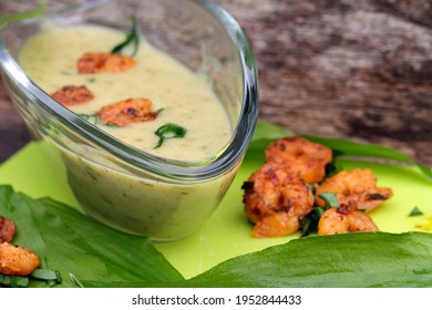 Wild Garlic Soup With Prawns 