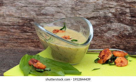 Wild Garlic Soup With Prawns 