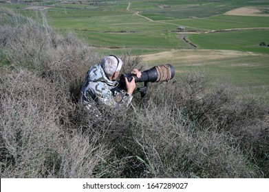 Wildlife Photographer On Photo Safari