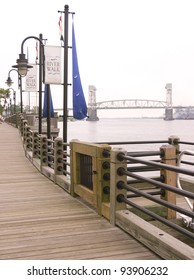 Wilimington, North Carolina riverwalk boardwalk
