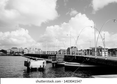 Willemstad Curacao Queen Emma Bridge