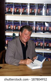 William Shatner Signing Book At Barnes & Noble, 7/18/00