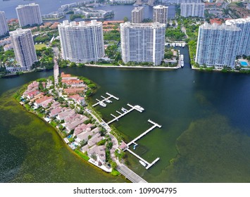 Williams Island, Aventura, Florida, USA