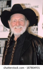 Willie Nelson At The Academy Of Country Music Awards, 5/22/2002, LA, CA 