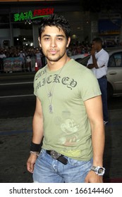 Wilmer Valderrama At THE DUKES OF HAZZARD Premiere, Grauman's Chinese Theatre, Los Angeles, CA, July 28, 2005