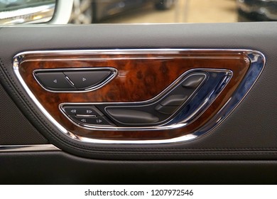 Lincoln Mkc Images Stock Photos Vectors Shutterstock