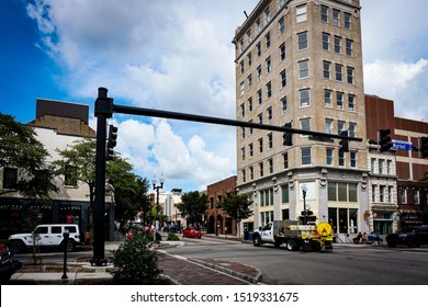 Wilmington, NC / USA - Sept 13-16 2019 An Historical Port City On The U.S. Southern Atlantic Coast. Old Buildings Refurbished, Repurposed. Downtown Along Cape Fear River Is Vibrant And Active. 