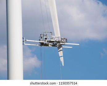 Wind Turbine Blade And Tower Maintenance Platform