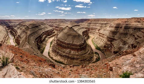 The Winding San Jaun River As Seen In The Desert From Goosenecks State Park, Utah, USA