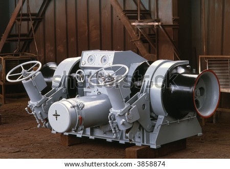 Windlasses. Windlasses power drives, securing anchorage at up to 100 m depth.