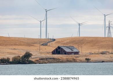 A windmill energy wind farm in Rio Vista, California 