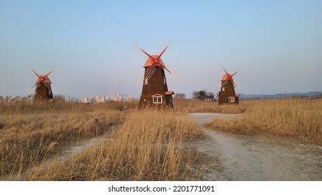windmill with grass in incheon