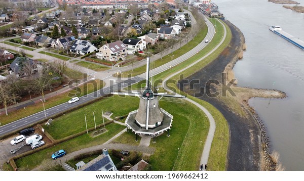 Windmill holland, drone shot mavic mini dji green
grass nearby water