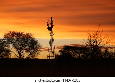 95 Windpomp bilder, arkivfotografier og vektorer | Shutterstock