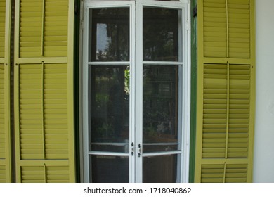 Window Of The Ernest Hemingway House And Museum