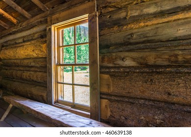 1000 Log Cabin Window Stock Images Photos Vectors Shutterstock