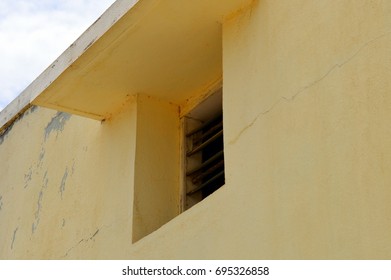 WINDOW ON WALL