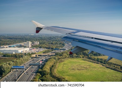 1,051 Heathrow airport aerial view Images, Stock Photos & Vectors ...