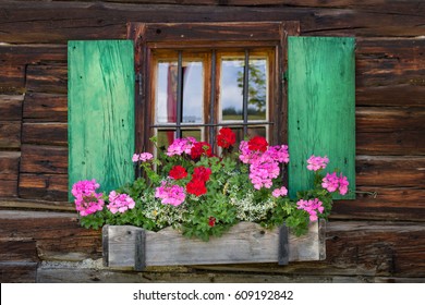 52,749 Alpine Hut Images, Stock Photos & Vectors | Shutterstock