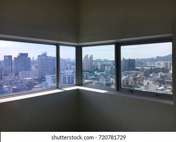Windows, city
