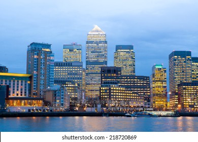 3,387 Corporate business london scene Images, Stock Photos & Vectors ...