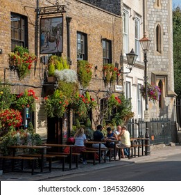 Windsor, Berkshiire, England, UK. 2020. The Two Brewers On Park Street Close To The Long Walk With People Dining Outside.