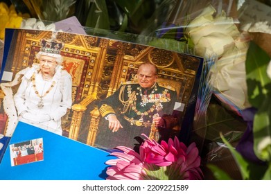 WINDSOR, ENGLAND- 11 September 2022: Photograph Of The Queen And Prince Philip Outside Windsor Castle Following Queen Elizabeth's Death