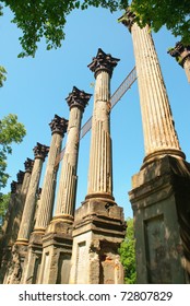 Windsor Ruins Pillars