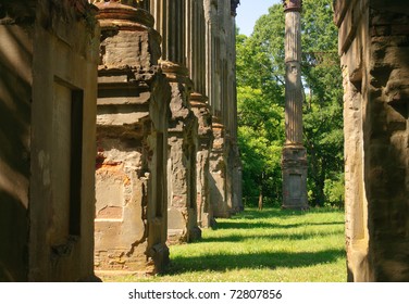 Windsor Ruins Pillars